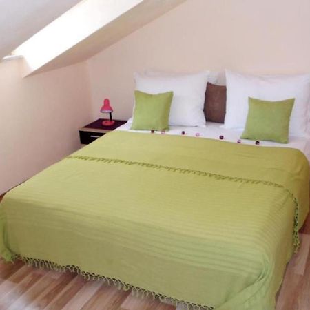 Sarita Apartments 2 Makarska Ngoại thất bức ảnh